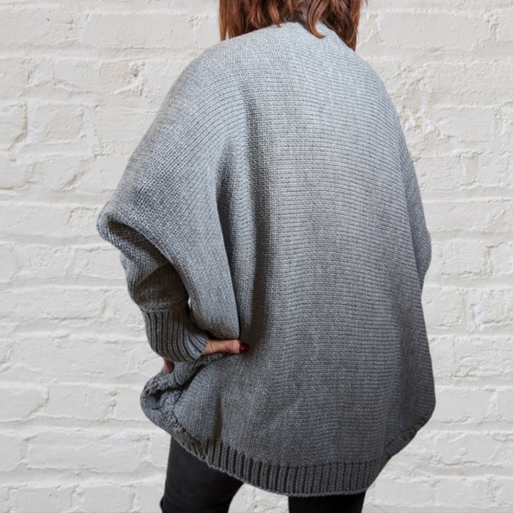 ENTRO Long Sleeve Cable Knit Cardigan ~ NWT - Picture 5 of 10